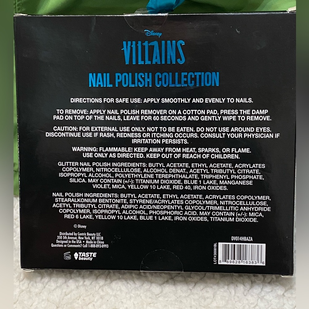Disney Villains Nail Polish Collection - Red, Blue, Purple, Silver 8 pack - Picture 3 of 3